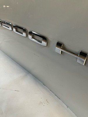 2019-2024 GMC SIERRA 2500HD Front Door Right Passenger Side OEM White - Image 3