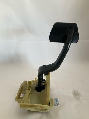 2006-2007 BMW 530i Brake Pedal OEM 676922103 Original BMW Part - Image 3