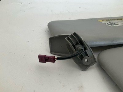 2004-2007 BMW 530i Sun Visor Sold as Pair Beige Vinyl OEM 51167122869 - Image 6
