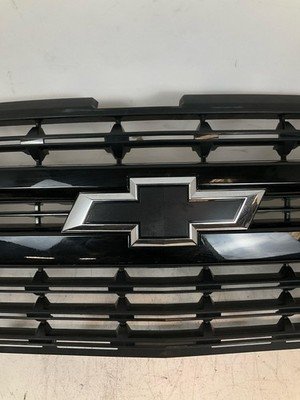 2019-2021 CHEVY SILVERADO 1500 Grille Z71 Front Grille OEM 84493318 - Image 3