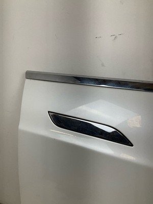 2014-2018 TESLA S Front Door Right Passenger Side OEM Color Code PPSW - Image 2