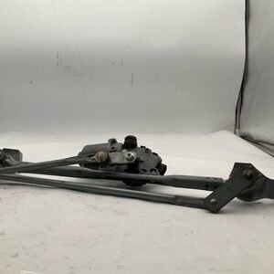 2013-2018 CADILLAC ATS Wiper Motor Front with Linkage 42k Miles OEM 84230547