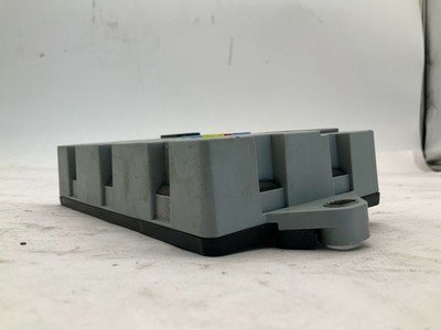 2015-2016 RANGE ROVER EVOQUE Fuse Junction Box 3.6L OEM CPA14Q073AA - Image 2