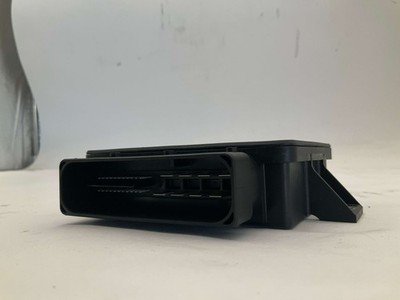 2014-2015 RANGE ROVER EVOQUE Parking Brake Control Module OEM EJ322C491AB - Image 4