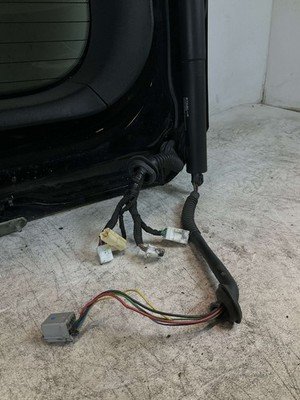 2012-2016 TESLA S Trunk Decklid Black Ext with Lid Tail Lights OEM - Image 17