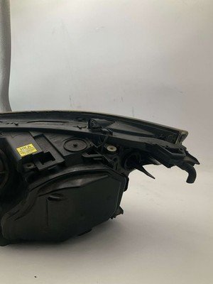 2005-2007 BMW 530i E60 Headlamp Assembly Left Driver Side HID Xenon OEM - Image 10