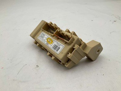 2014-2015 HYUNDAI SANTA FE 2.4L Sport AWD Cabin Fuse Relay Box OEM 919402W520 - Image 2