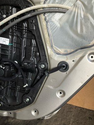 2011-2016 KIA OPTIMA Rear Door Right Passenger without Solar Glass OEM - Image 16