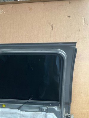 2007-2014 SUBURBAN 1500 Rear Door Left Driver Oriignal Factory Part OEM 22892603 - Image 17