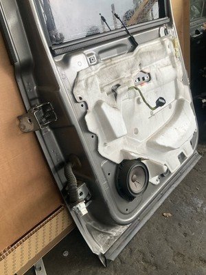 2007-2014 SUBURBAN 1500 Rear Door Right Passenger Greystone Metallic OEM - Image 18