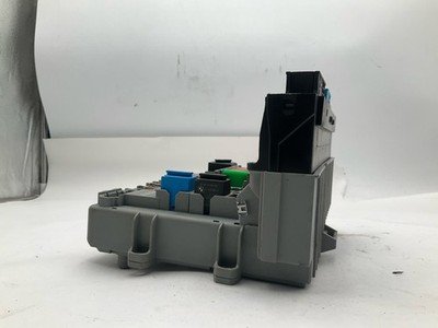 2006 BMW 330i E90 Cabin Fuse Box Power Distribution Control Module OEM - Image 4
