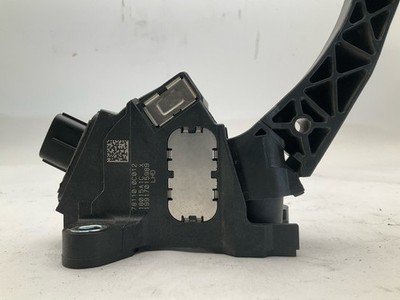 2010-2020 TOYOTA TUNDRA Gas Accelerator Pedal OEM 781100C012 109k Miles - Image 5