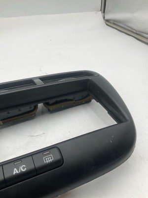 1996-2000 HONDA CIVIC Radio Bezel Trim Assembly with Vents OEM 77251501AZ - Image 3