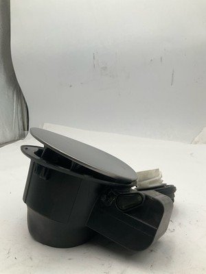 2019-2020 KIA SORENTO Fuel Tank Door with Gas Cap Grey Ext OEM 69510C6500 - Image 4