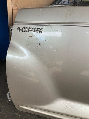 2005 CHRYSLER PT CRUISER Front Door Left Driver Convertible OEM 5067245AE - Image 9