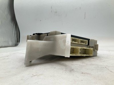 2015-2016 LEXUS ES350 Multiplex Body Control Module OEM 8922133B50 60k Miles - Image 4