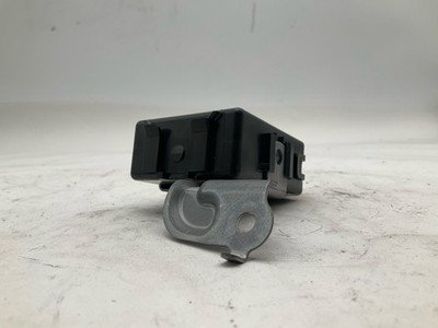 2015-2016 LEXUS ES350 Wiper Control Relay Module OEM 8594033170 with 60k Miles - Image 5