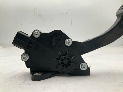 2015-2016 LEXUS ES350 Gas Accelerator Pedal OEM 7811033101 with 60k Miles - Image 8