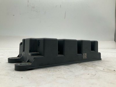 2015 CADILLAC ATS SRS Restraint Control Module OEM 13589692 - Image 4