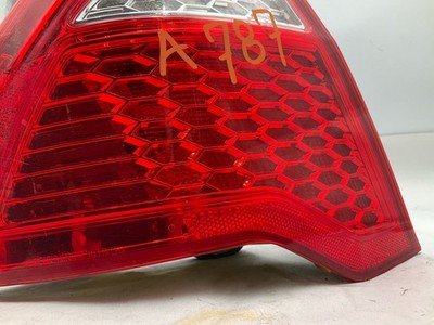 2010-2012 FORD FUSION Tail Light Assembly Left Driver OEM 9E5Z13405A - Image 4