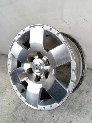 2007-2010 TOYOTA FJ CRUISER Wheel Rim 17x7.5" Alloy 6 Spoke Silver OEM - Image 3