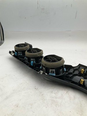 2020 FORD MUSTANG Center Dash Trim panel with Vents OEM FR3B63044A92A 18k Miles - Image 16