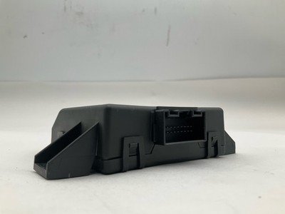 2012-2015 PORSCHE PANAMERA Gateway Control Module OEM 97061811515 - Image 2