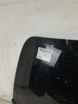 2014-2019 MERCEDES CLA CLASS Back Glass Window 117 Type Original Mercedes Part - Image 2