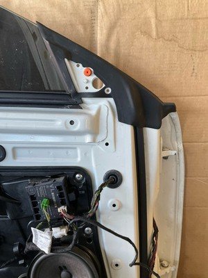 2014-2019 MERCEDES CLA CLASS Front Door Left Driver 117 Type 93k Miles OEM - Image 13