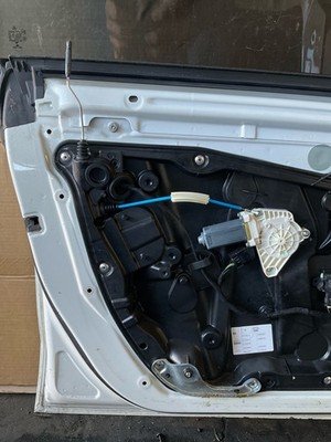 2014-2019 MERCEDES CLA CLASS Front Door Left Driver 117 Type 93k Miles OEM - Image 16