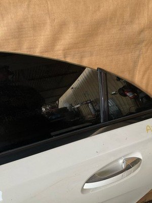 2014-2019 MERCEDES CLA CLASS Rear Door Left Driver 117 Type Privacy Tint OEM - Image 3