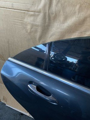 2013-2018 MERCEDES CLS 550 W218 Rear Door Right Passenger w/ Regulator Glass ETC - Image 3