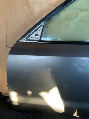 2014-2019 KIA SOUL Front Door Left Driver Electric OEM 76003B2011 Gray - Image 4