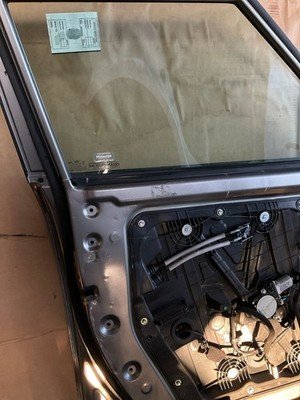 2014-2019 KIA SOUL Front Door Left Driver Electric OEM 76003B2011 Gray - Image 12