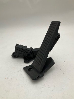 2015 KIA SOUL Gas Accelerator Pedal Original Kia Part OEM 32700B2110
