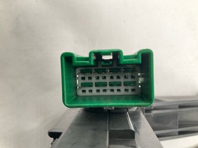 2014 CHEVY SILVERADO 1500 23195440 Body Fuse Junction Cabin Box 4.3L OEM - Image 5