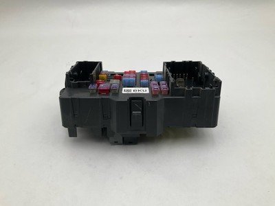 2014 CHEVY SILVERADO 1500 Cabin Fuse Box Right Passenger OEM 23443946 - Image 3