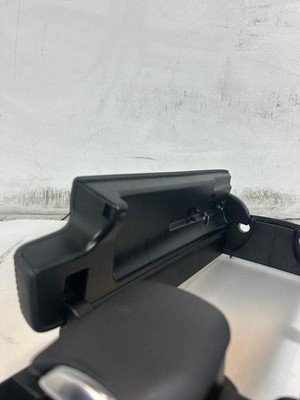 2012-2018 MERCEDES CLS 550 W218 Armrest Center Console Right Passenger Leather - Image 11