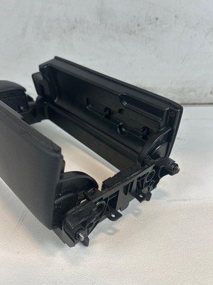 2012-2018 MERCEDES CLS 550 W218 Armrest Center Console Right Passenger Leather - Image 12