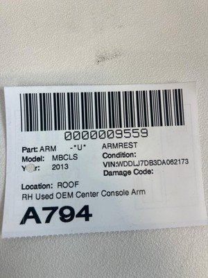 2012-2018 MERCEDES CLS 550 W218 Armrest Center Console Right Passenger Leather - Image 20