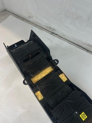 2012-2018 MERCEDES CLS550 W218 Rear Center Console Assembly Black OEM - Image 17