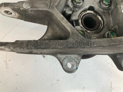 2012-2016 TESLA S Rear Steering Knuckle Stub with Hub Original Tesla Part - Image 6