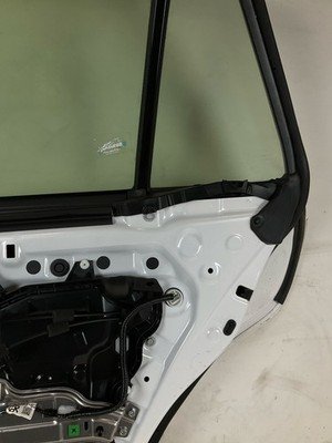 2021-2023 TOYOTA MIRAI Rear Door Right Passenger 090 Oxygen White OEM 28k Miles - Image 15