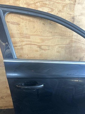 2009-2011 AUDI A4 Front Door Right Passenger Sedan OEM 8K0831052D Black - Image 5