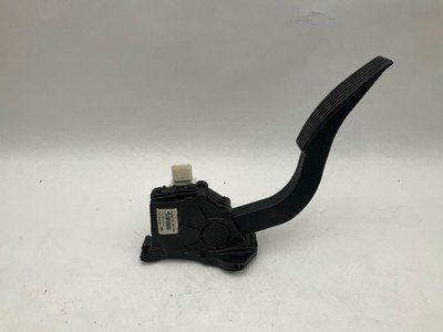 2016 CHEVY SONIC Gas Accelerator Pedal Assembly OEM 96858781