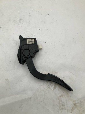 2016 CHEVY SONIC Gas Accelerator Pedal Assembly OEM 96858781 - Image 2