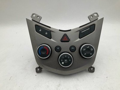 2015-2016 CHEVY SONIC Heater AC Control OEM 42365634 Graphite Silver Face Plate - Image 2