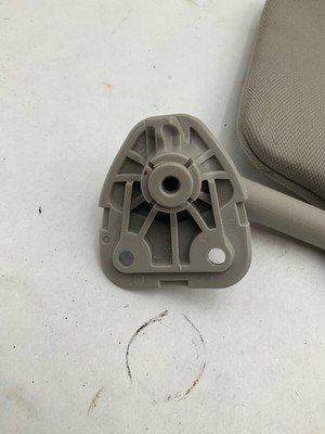 2018-2020 ROGUE EXCEPT SPORT Sun Visor Left Driver NO Illumination OEM - Image 5