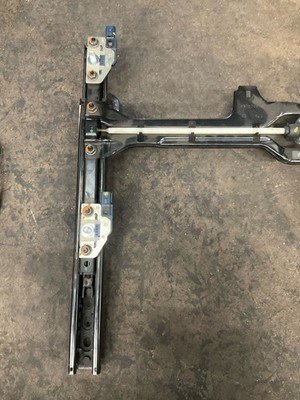 24 HONDA CIVIC Seat Track Used Oem Front Rh Seat Track With Harness OEM - Image 3