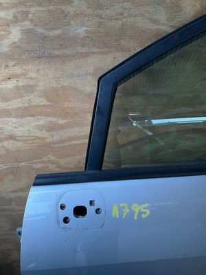 2007-20125 NISSAN VERSA Front Door Left Driver Hatchback Electric OEM - Image 2